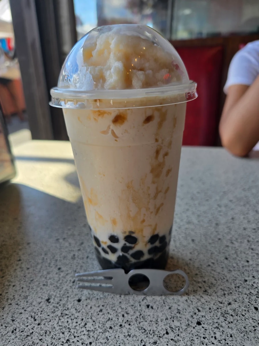 mango milk tea 芒果奶茶